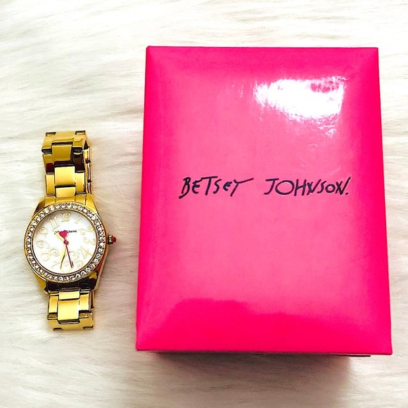 New! Betsey Johnson Rhinestones Heart Watch Gold main image 6